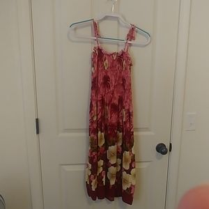 Adorable summer midi dress